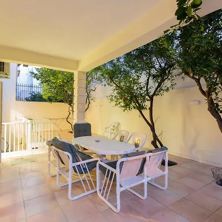 Spacious Num1 House In Swieqi - Sleeps 18 W/wifi By 360 Estates * Is-Swieqi