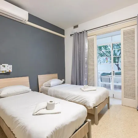 Spacious Num1 House In Swieqi - Sleeps 18 W/wifi By 360 Estates Appartement