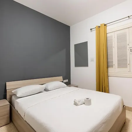 Spacious Num1 House In Swieqi - Sleeps 18 W/wifi By 360 Estates *