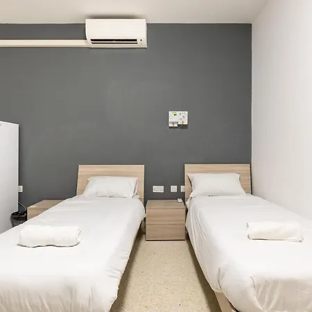Apartmán Spacious Num1 House In Swieqi - Sleeps 18 W/wifi By 360 Estates *