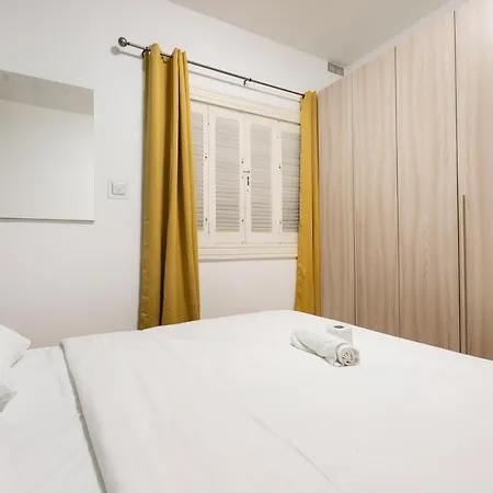 Spacious Num1 House In Swieqi - Sleeps 18 W/wifi By 360 Estates Appartement *