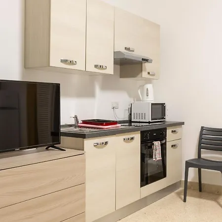 Apartmán Spacious Num1 House In Swieqi - Sleeps 18 W/wifi By 360 Estates Is-Swieqi