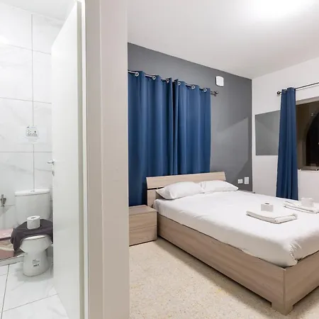 Spacious Num1 House In Swieqi - Sleeps 18 W/wifi By 360 Estates Διαμέρισμα *