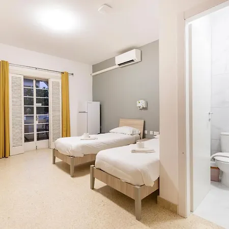 Spacious Num1 House In Swieqi - Sleeps 18 W/wifi By 360 Estates * Is-Swieqi